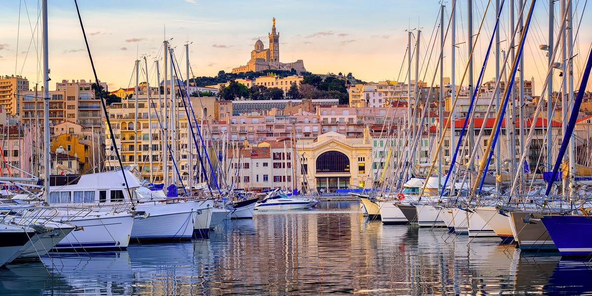 Météo Marseille : Votre guide complet du climat et du football phocéen