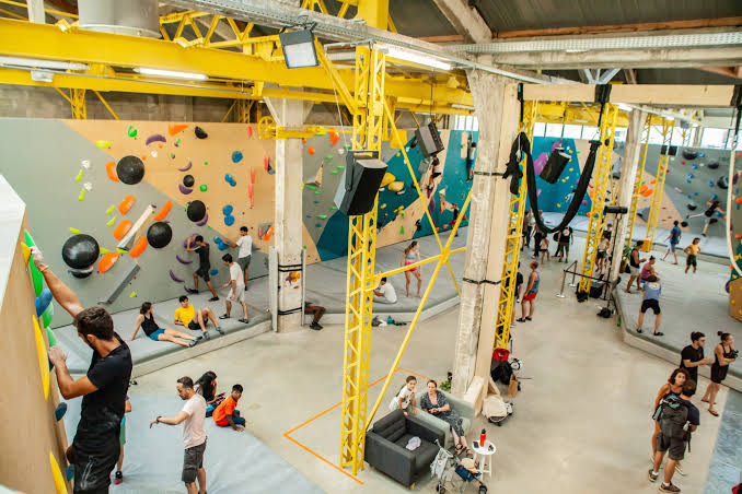 The Roof Toulouse: A Complete Guide to Climbing, Yoga, Food and Events